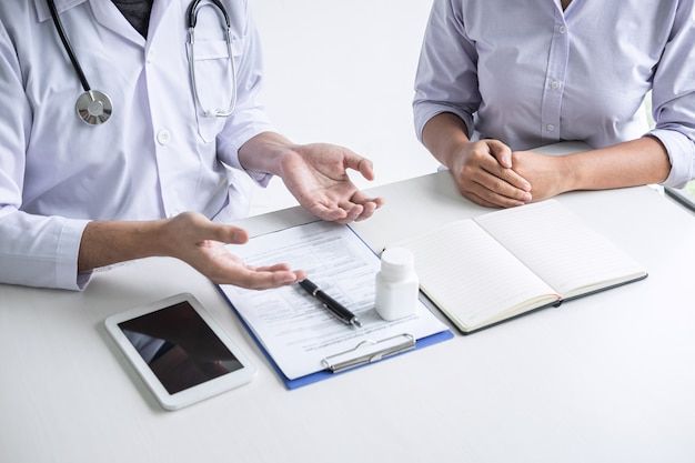 Cómo preparar la consulta médica para comunicarte mejor con tu equipo de salud